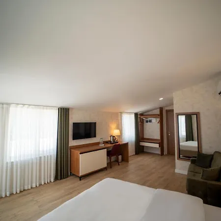 Mell * Τραμπζόν